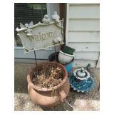 Asst planters, patio decor