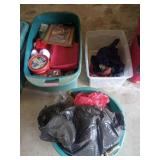 Rubbermaid tote totes with lids, walls extra