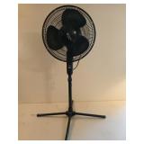 Comfort zone floor fan 16" works