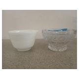 Heavy glass bowl 8"; Pyrex Hamilton Beach mixing