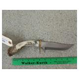 Knife w/ antler handle