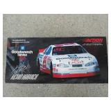 Action NASCAR Kevin harvick 1:24 scale diecast