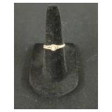 10 karat gold ring 1.5 g size 5