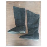 Classique size 6 ladies boots