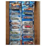 16 asst Hot Wheels diecast collectibles