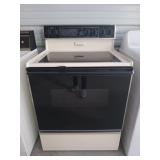 Whirlpool electric stove w/ glass top, works