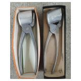 2 Texan nut shellers