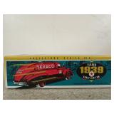 ERTL Texaco 1939 dodge airflow diecast coin bank