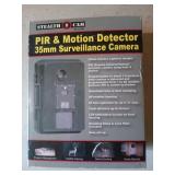 PIR & motion detector 35 mm surveillance camera