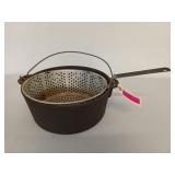 Cast iron pot 12" no lid, w/ fry basket