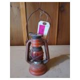 Winged wheel No. 350 oil lamp 7"