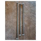 Adjustable curtain rod 28"-52" / 2 adjustable