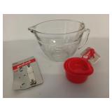 Anchor Hocking glass 8 cup measuring bowl,