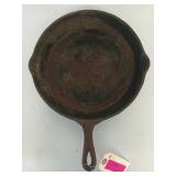 Cast iron skillet 11"