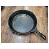 Antique 10" Sydney cast iron pan
