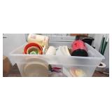 HUGE TUB OF GOOD VINTAGE TUPPERWARE!! WITH LIDS