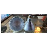 2 brand new outdoor flood lights 15w