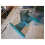 Green glimour automatic spinning sprinkler