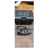 red/green dot reflex dot sight integrated with