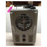 1500 W electric utility heater, works