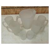Frosted glass pitcher w/ ice lip, 6 asst glasses