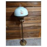 Beautiful solid brass lamp with glass globe,