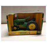 ERTL 1947 John Deere model g diecast tractor