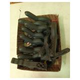 11 ct plastic spring clamps