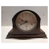 Wooden mantle clock 8.75x13.75x6.5