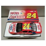 Action Jeff Gordon diecast collectible 1:24 scale