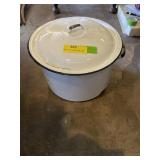Enamel pot with lid 12 inches round