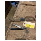 Straight razor with box. Vintage.