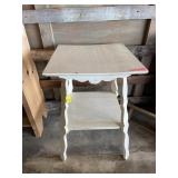 Vintage farmhouse table with shelf  29 x 20