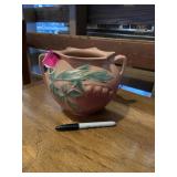 Roseville 1940s bowl. Exceptional piece 6 x 8.