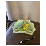 Northwood Klondike, yellow Vaseline dish with