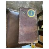 Vintage scrabble game with original box 1948 to