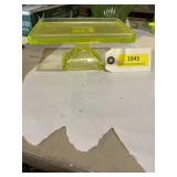 Antique 1930s glowing Vaseline glass Clarkï¿½s