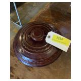 MarCrest daisy and dots. Casserole lid cover.