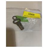 1930s to 50s roller skate key