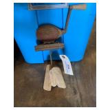 Antique hand crank Dazey butter churn