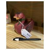 Double swan planter.