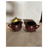 MarCrest daisy and dots sugar and creamer