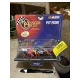 NASCAR Pit Row Series Jeff Gordon