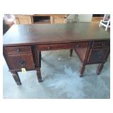 Mahogany desk with four drawers, 30x30x60 in