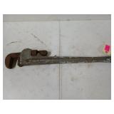 24 in Pittsburgh heavy duty aluminum pipe wrench