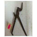 Antique fence stretcher tool