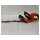 Black & Decker 20-in hedge trimmer, works