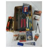 Tire plug kit, magnetic grounding block,
