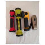 4 asst flashlights