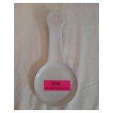 Le creuset spoon rest